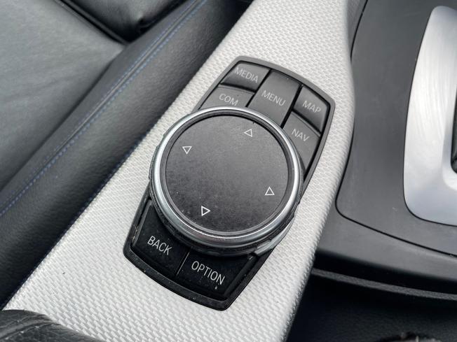 BMW 4 Series Photo 36