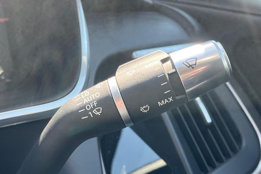 Jaguar I-PACE Photo autoimg-0f667ac262553fda69906d5728e8a0682f9753ce.jpg