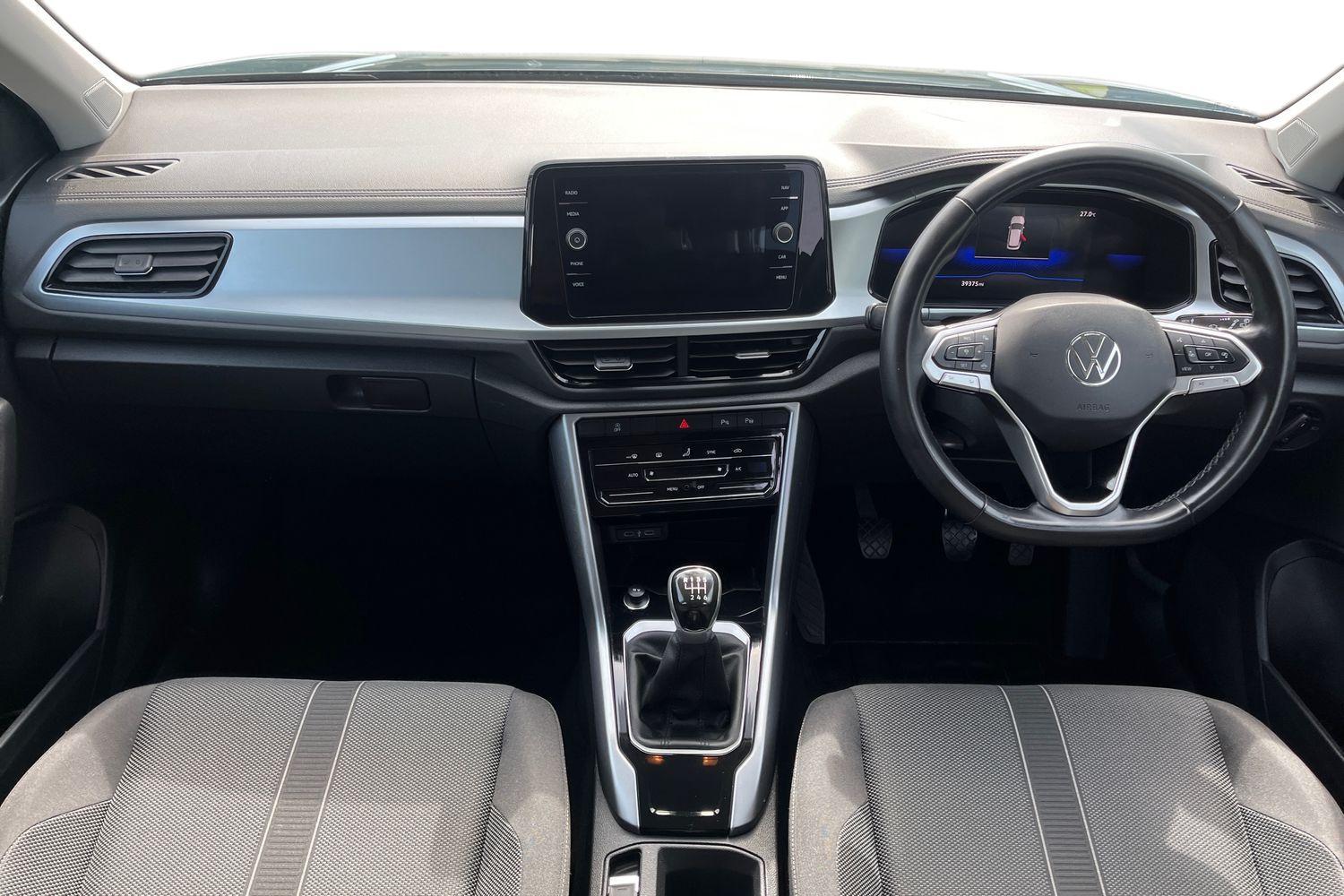 Volkswagen T-ROC Photo 9