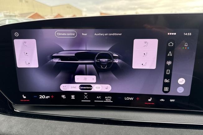 AUDI Q6 E-Tron Photo 21