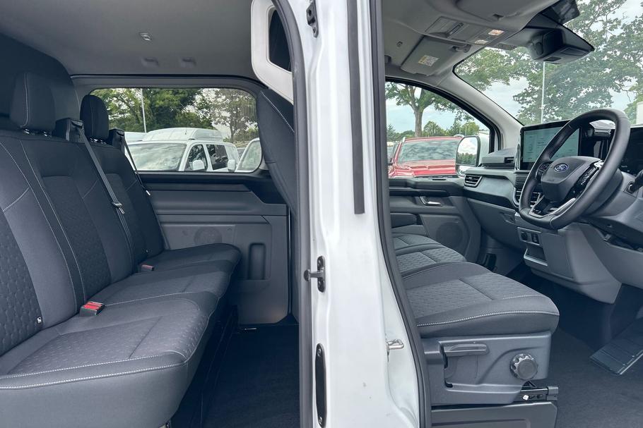 Used Ford TRANSIT CUSTOM YM75CDY 36