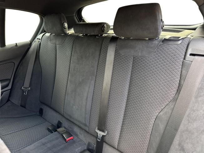 BMW 1 Series Photo 9