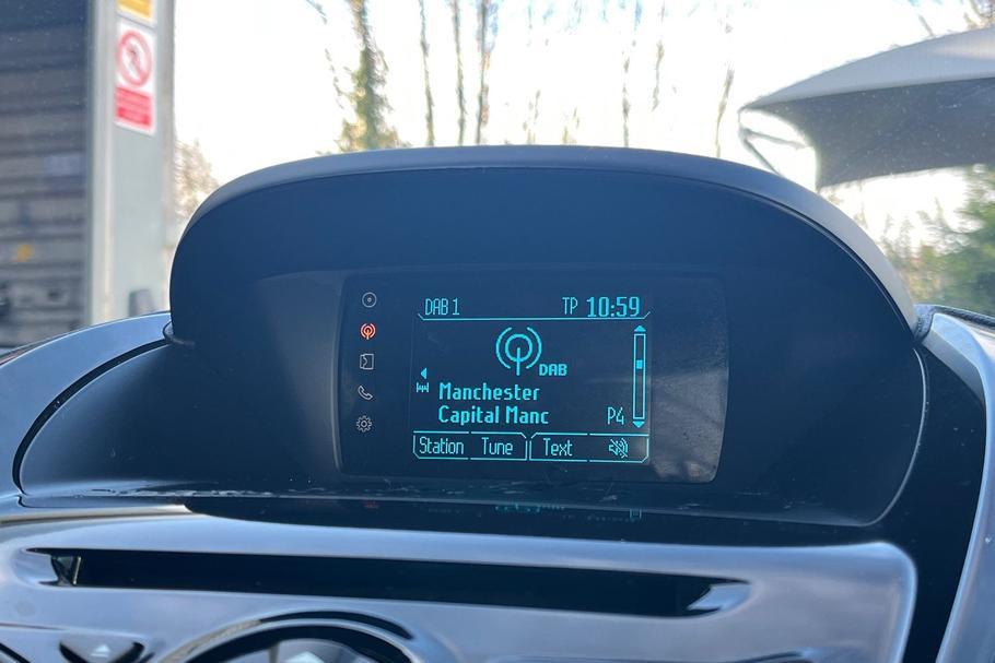 Used Ford B-MAX MX66WWN 28