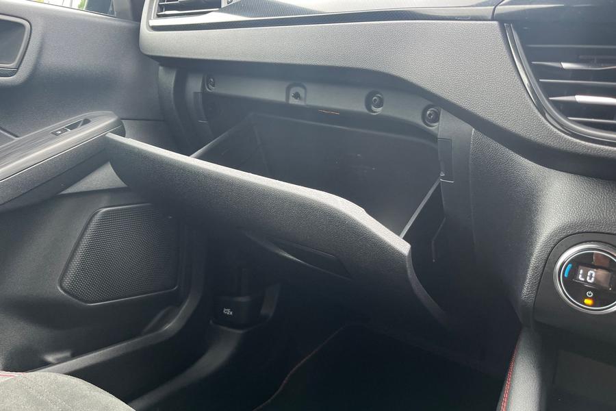 Ford KUGA Photo autoimg-0f866599b0913b6c9049cdb9d3595276b79019bd.jpg