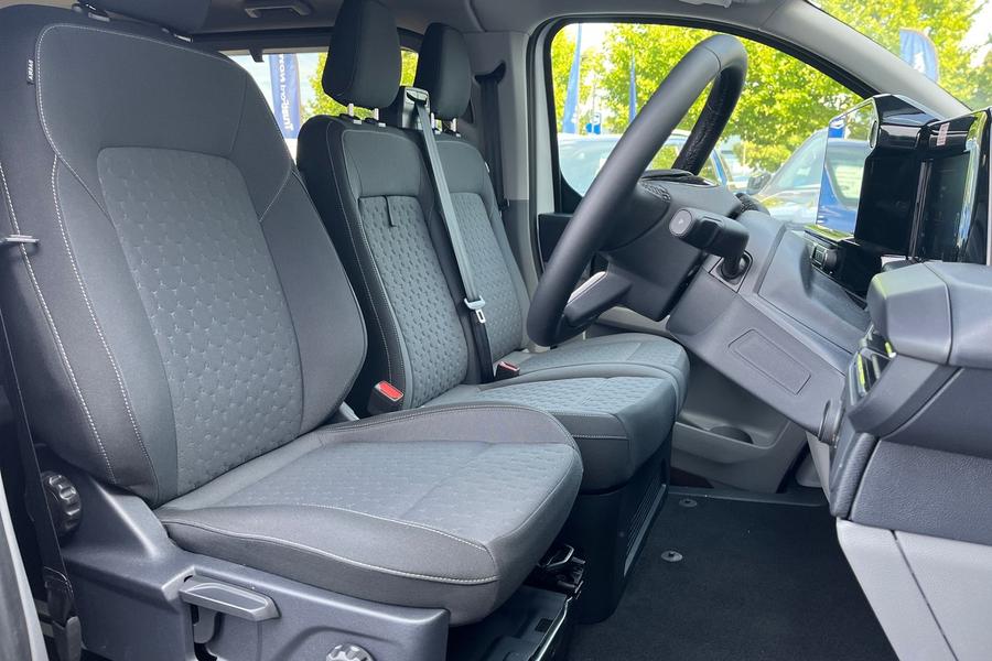Ford TOURNEO CUSTOM Photo autoimg-0f86bf1eef0ee0499696fc967158e9dbae2c728b.jpg