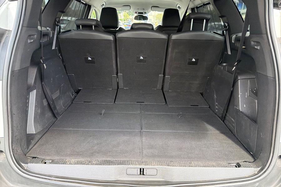 Peugeot 5008 Photo autoimg-0f897a722f29851617141e4447d8bf891ae4730d.jpg