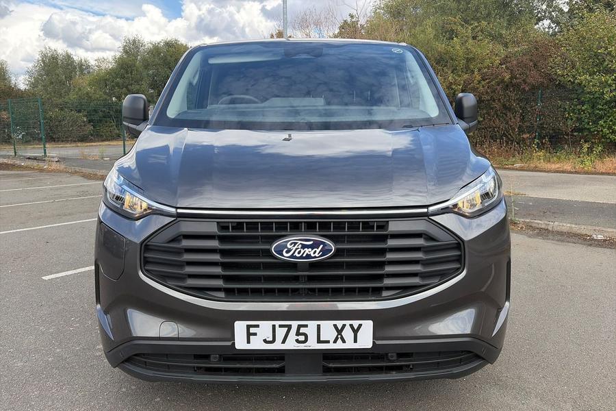 Ford TRANSIT CUSTOM Photo autoimg-0f8ba8e7aef9df21e652e56ae6a19447b90c1ee4.jpg