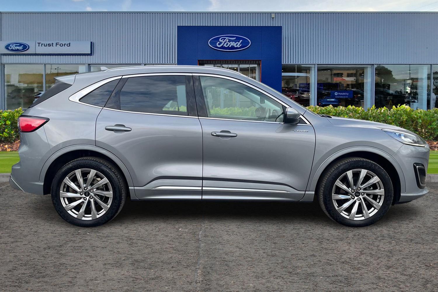 Ford KUGA Photo 2