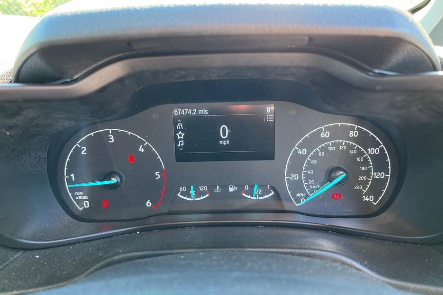 Used FORD TRANSIT CONNECT WV69JAU 33