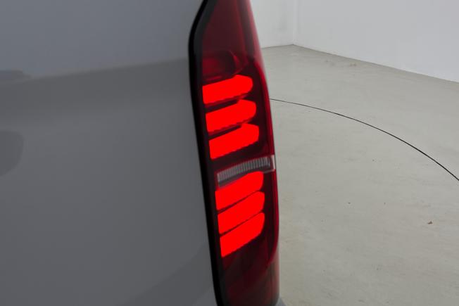 Volkswagen Transporter Photo 18