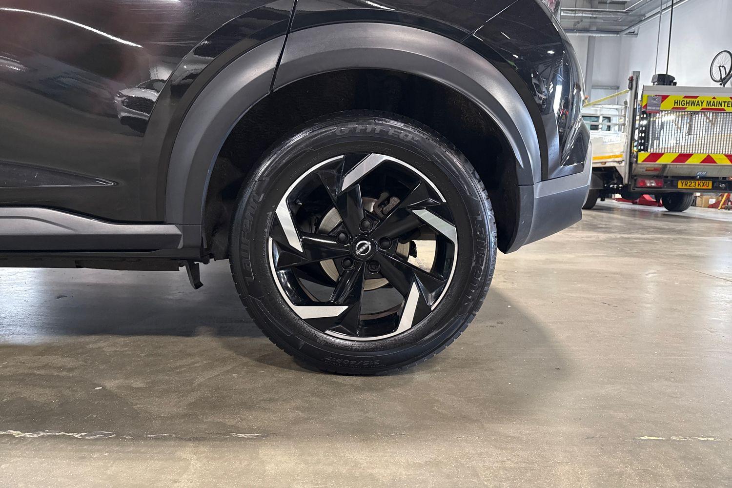 Nissan JUKE Photo 7