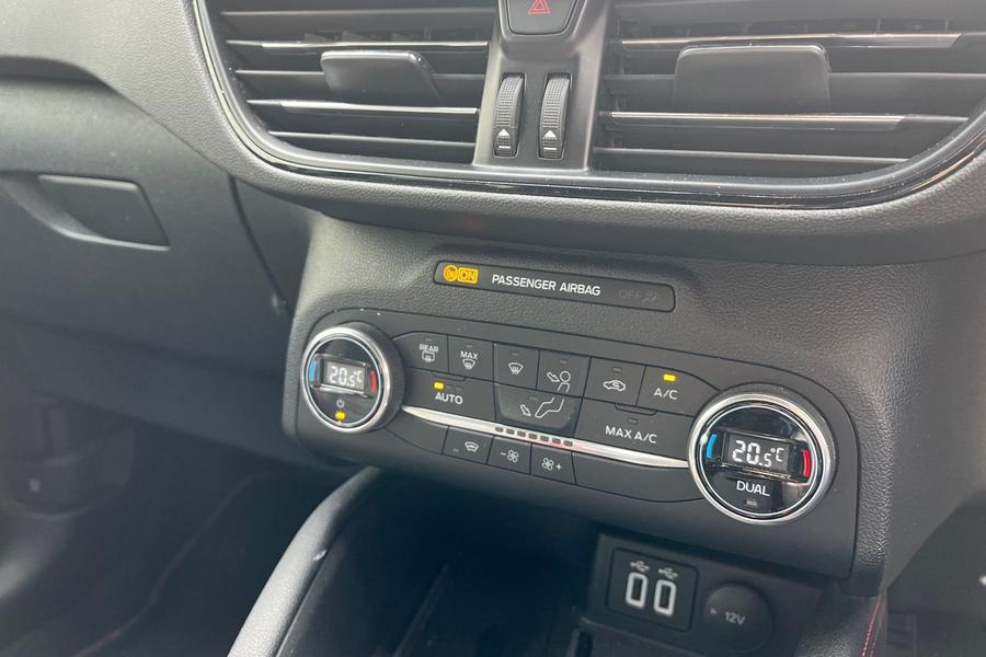 Ford KUGA Photo autoimg-0f97318d7e1d7e890738e73a5b06f9689c41773b.jpg