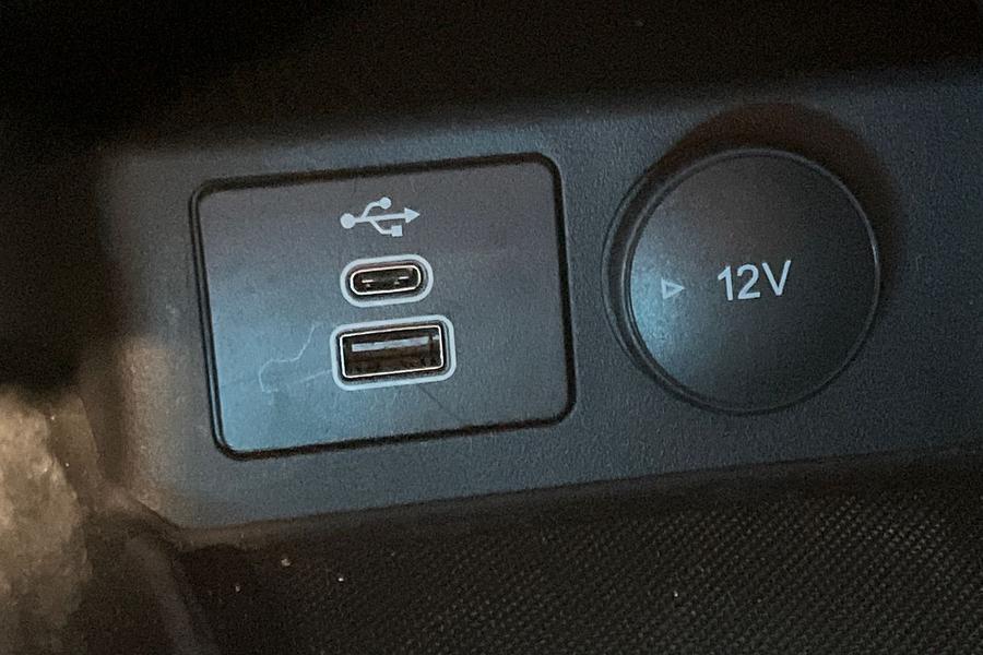 Ford KUGA Photo autoimg-0f99b5653d15f135b0d0013ed3eae6d491678a60.jpg