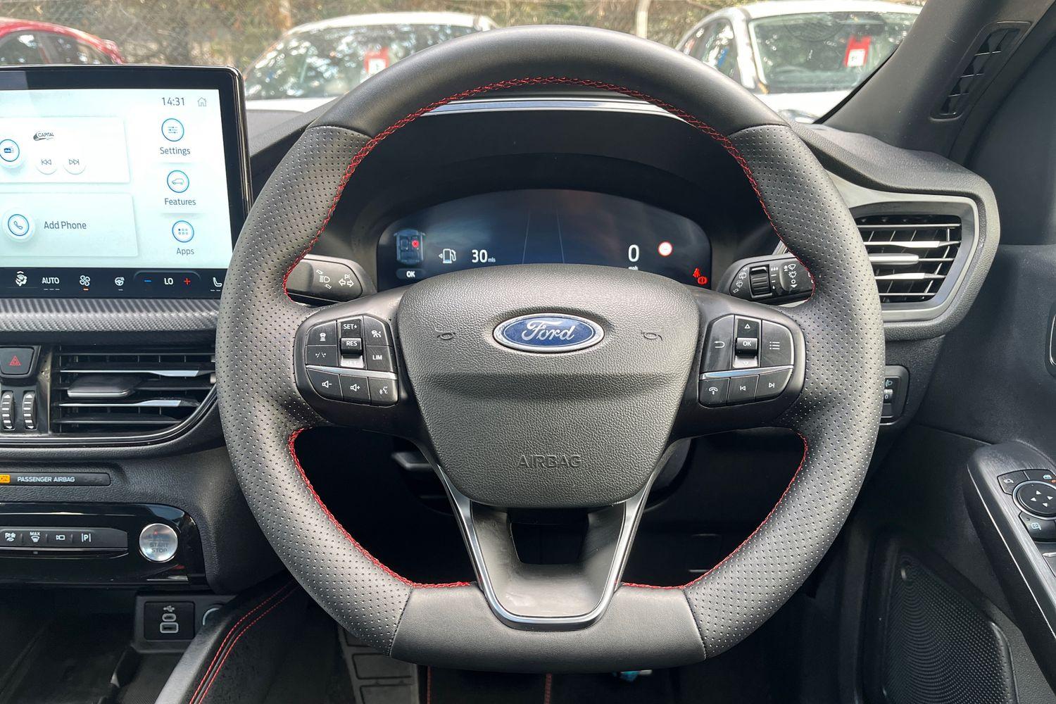 Ford KUGA Photo 11