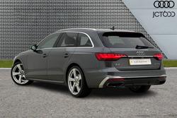 AUDI A4 Avant Photo 3