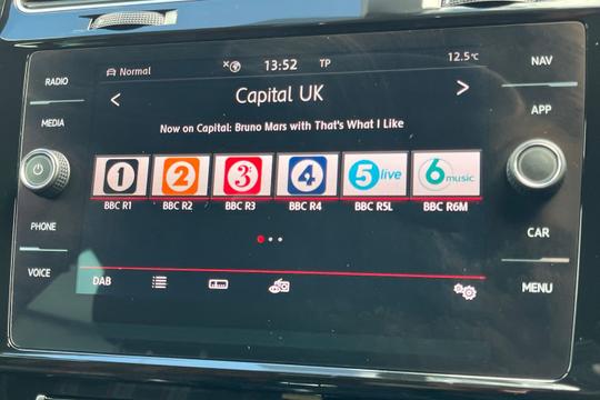 Volkswagen Golf Photo autoimg-0f9c6285f588a569dfa488159e30755a574c970b.jpg