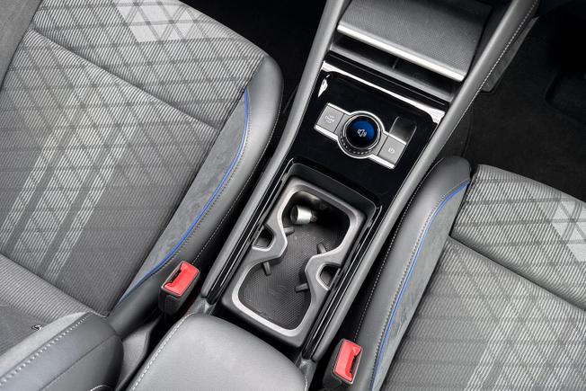 VOLKSWAGEN Tiguan Photo 22