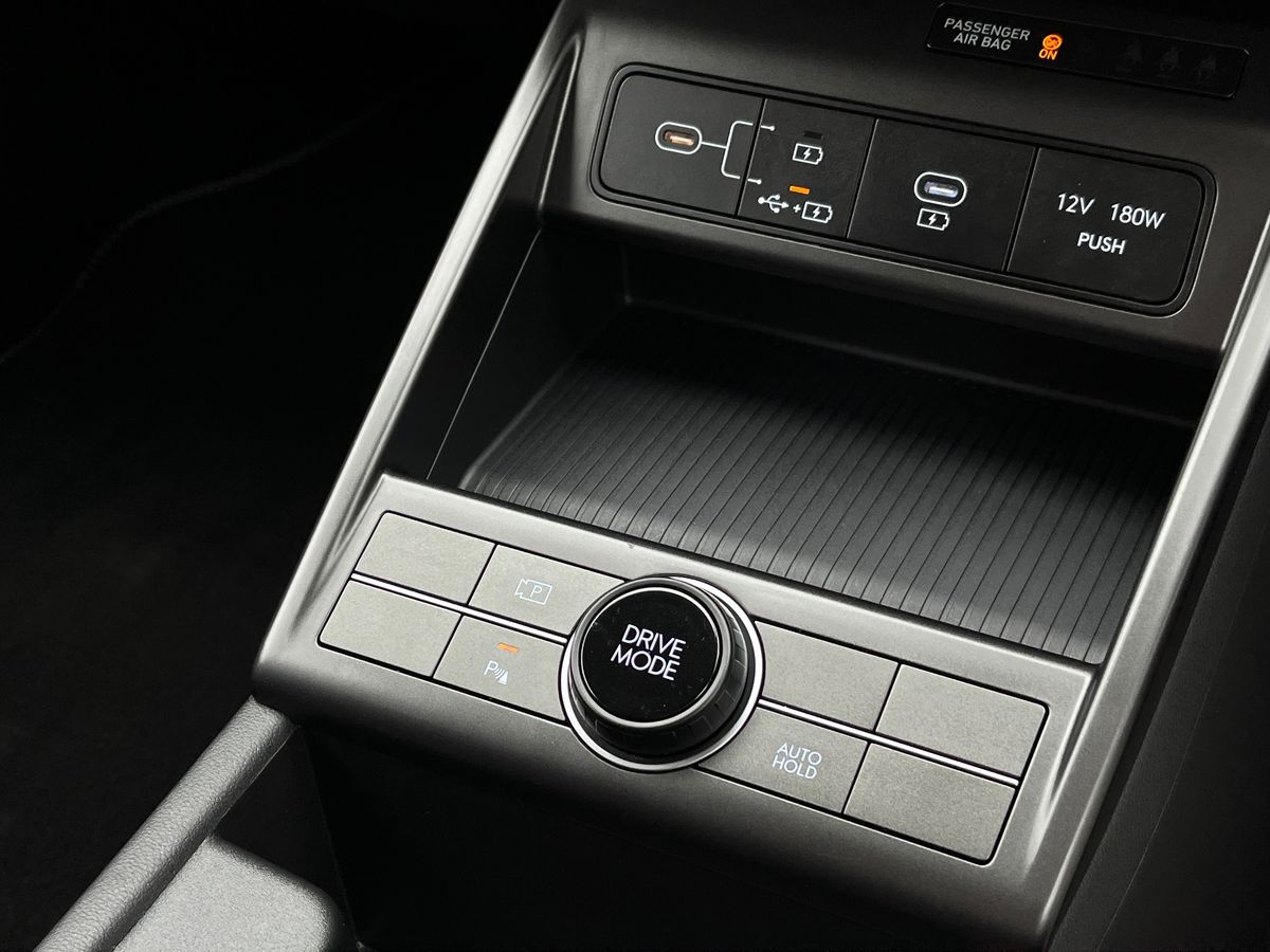 Hyundai KONA Photo 33