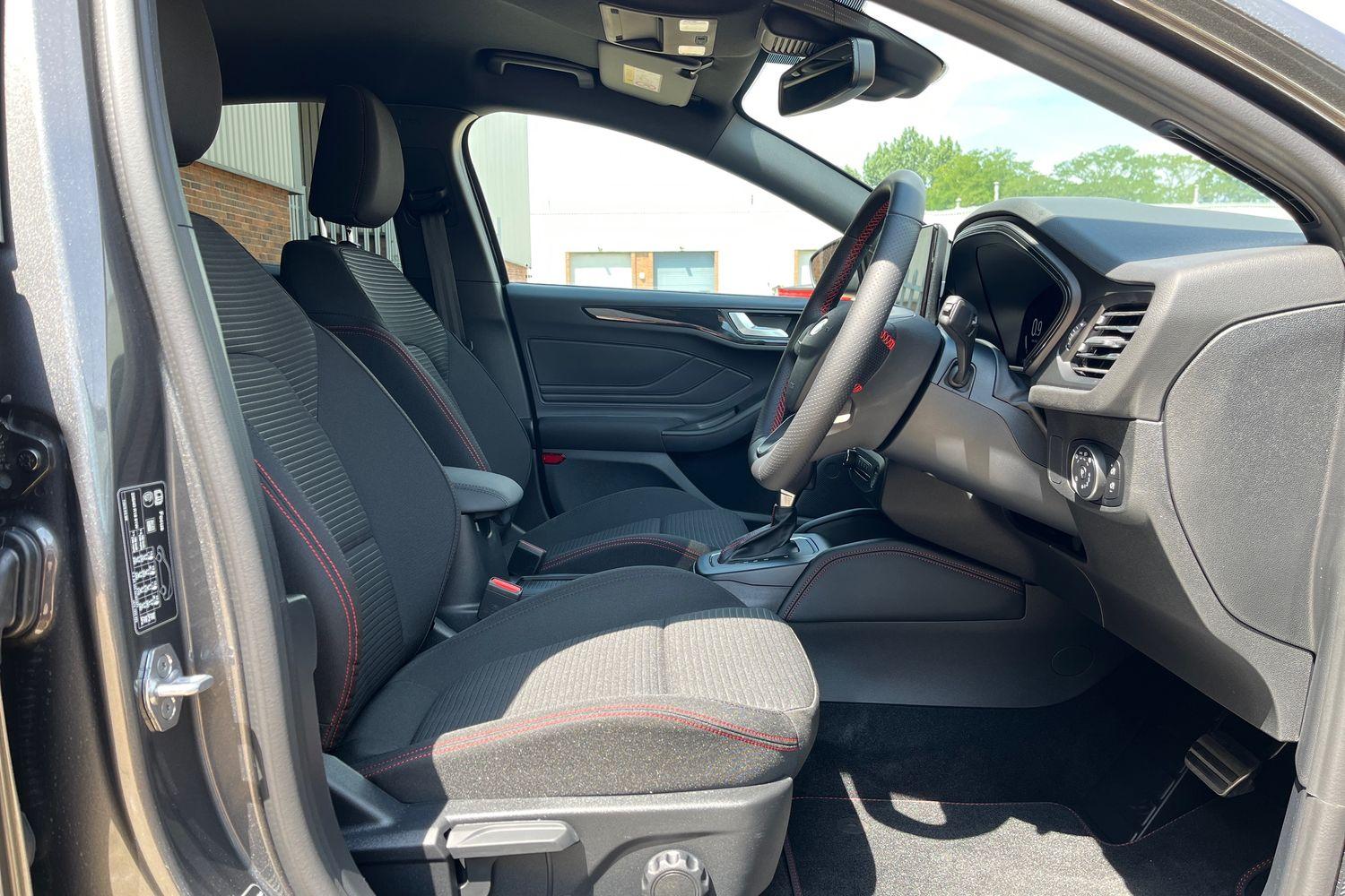 Ford Focus Photo 28