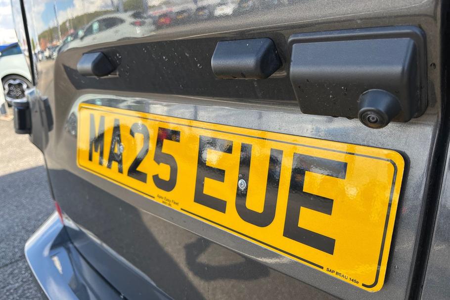 Used Ford TRANSIT CUSTOM MA25EUE 20