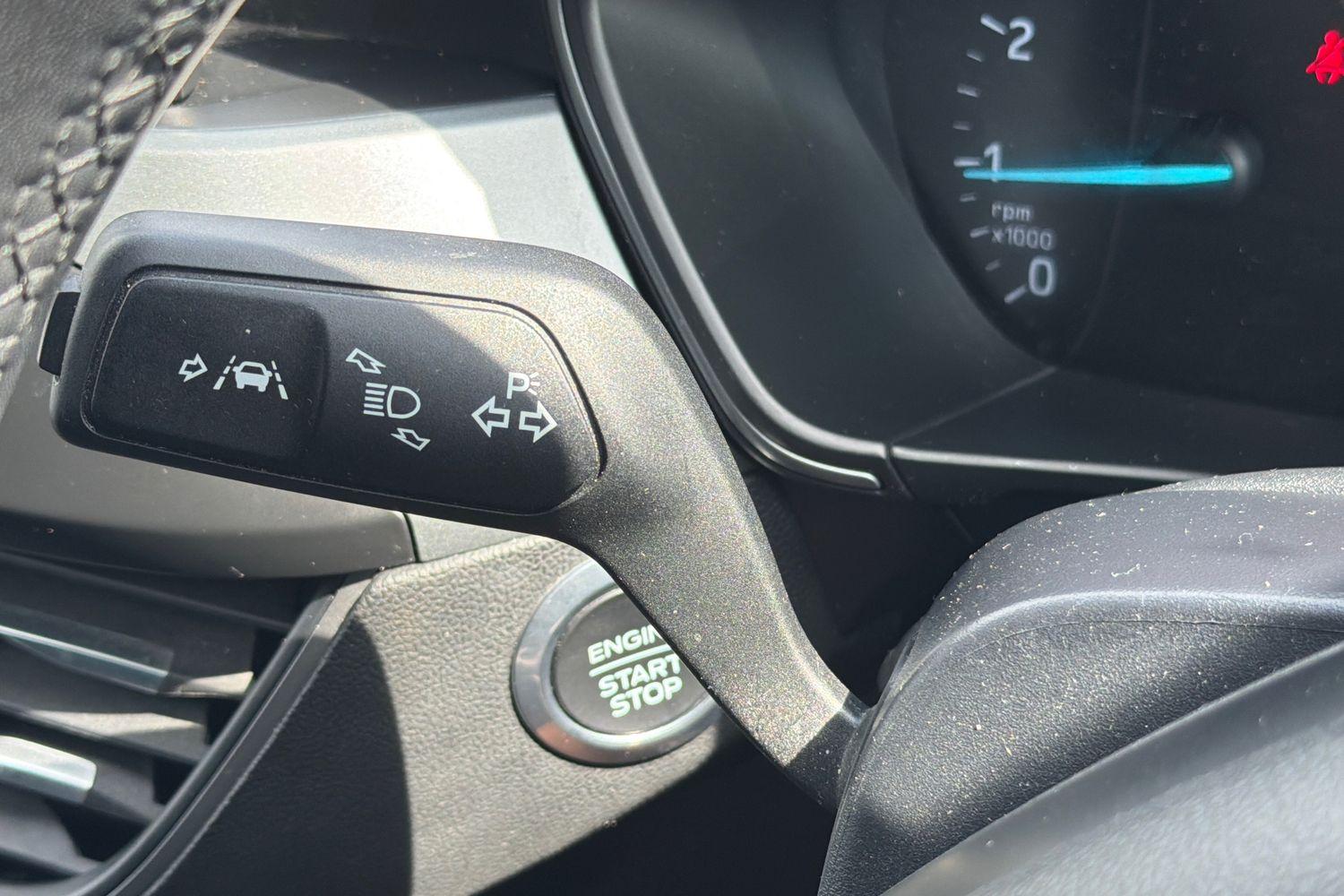 Ford Focus Photo 13