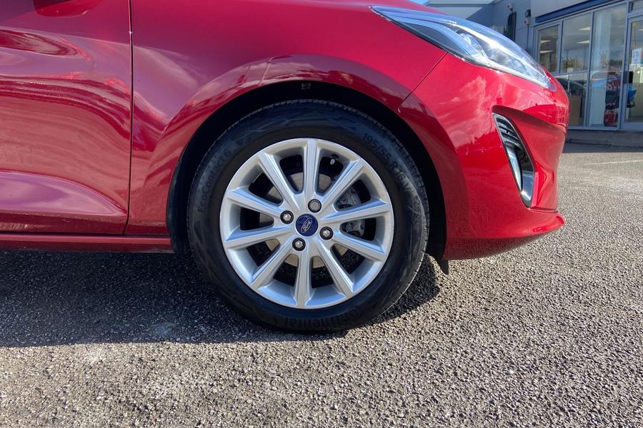 Ford Fiesta Photo autoimg-0fa783957313eb184719ae1d51ace69d4c369725.jpg