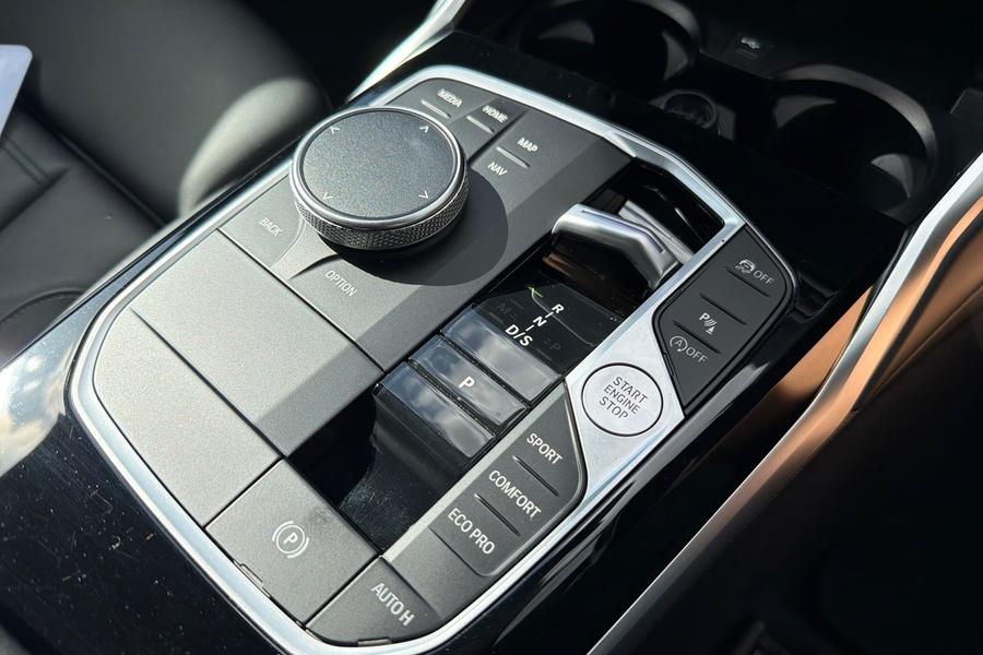 BMW 2 SERIES Photo autoimg-0fa92c4bda6b9c77f1acdb78f045bb4fbaf75d12.jpg