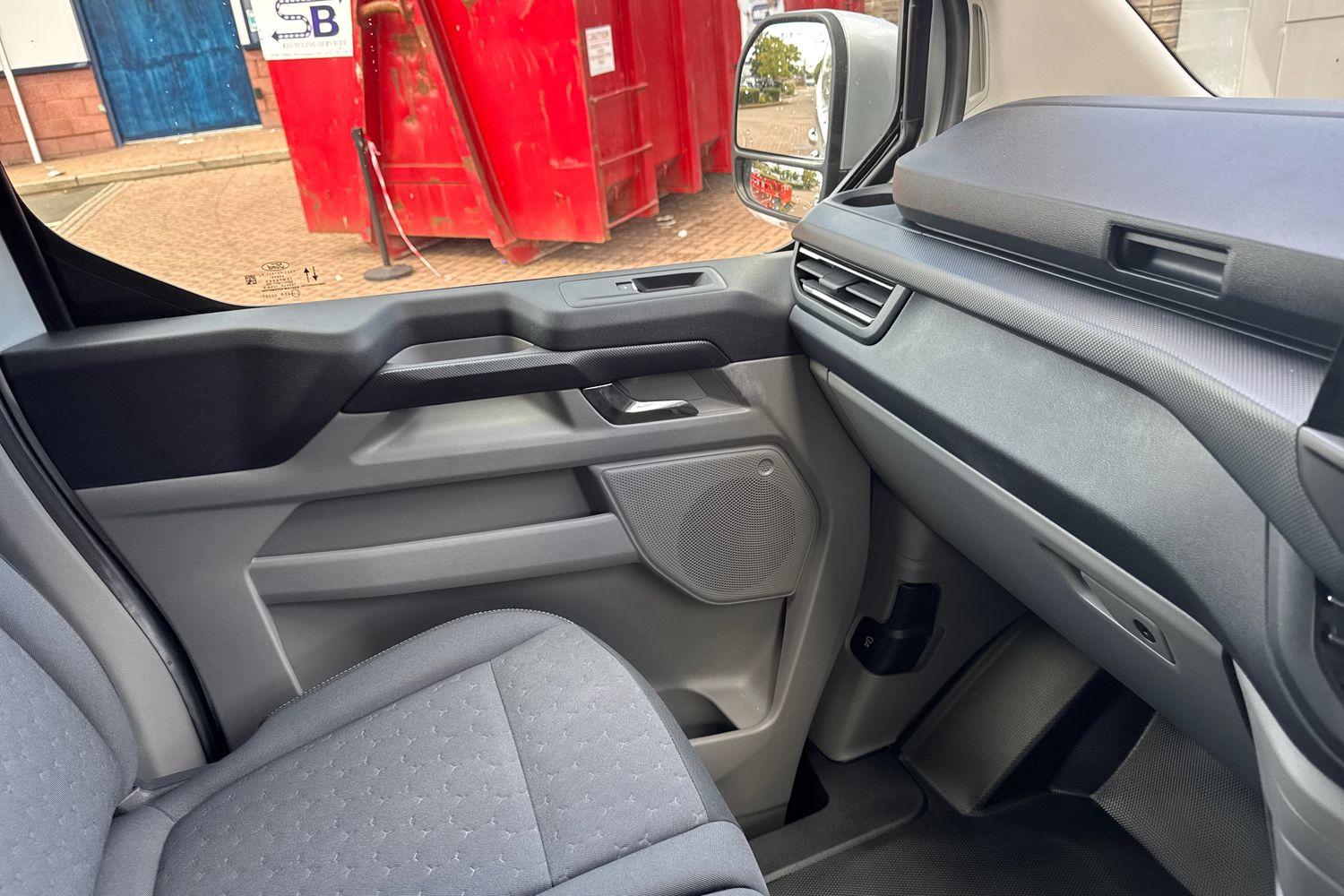 Ford TRANSIT CUSTOM Photo 35