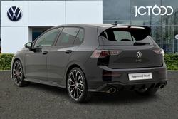 VOLKSWAGEN Golf Photo 3