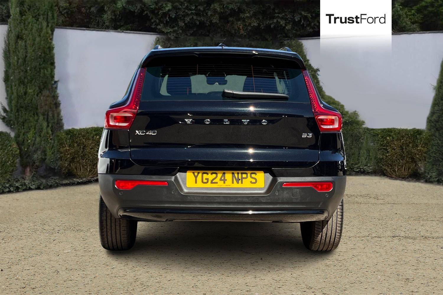 Volvo XC40 Photo 6