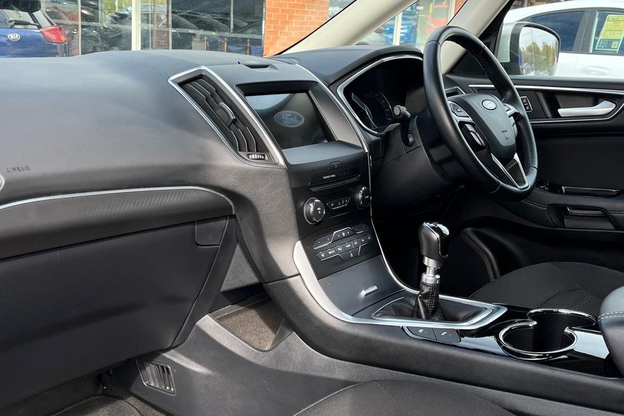Ford GALAXY Photo autoimg-0fb4b813d017ccd5bc20501dc7e4fad660d26926.jpg