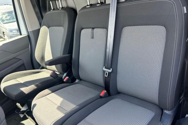VOLKSWAGEN Transporter Photo 34