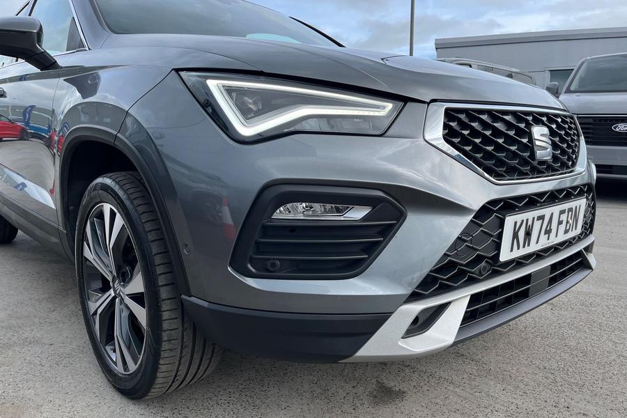 SEAT ATECA Photo autoimg-0fb798d19f482a5f519699dc8cd2a9eab2fc64ce.jpg