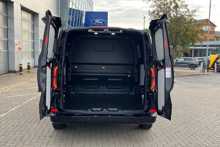Ford TRANSIT CUSTOM Photo autoimg-0fbf53cb88a8755422423843a5cfc08cea6cfb52.jpg