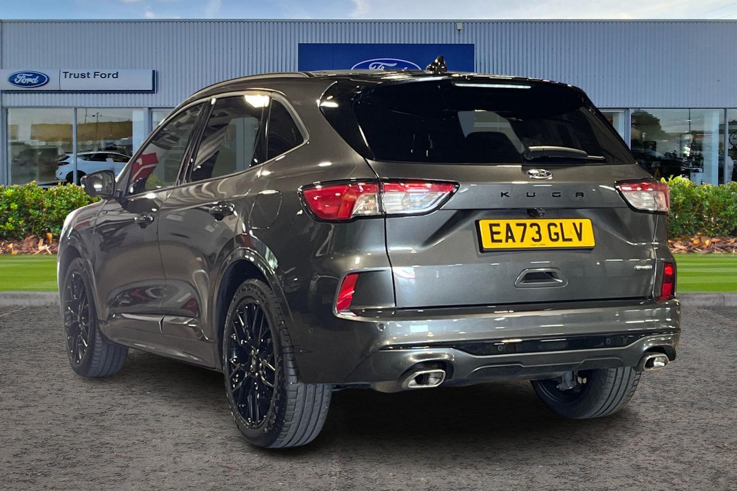 Ford KUGA Photo 1