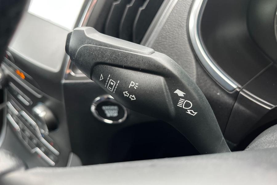 Ford S-MAX Photo autoimg-0fbfa79f76984607656fdc68fa60346044f0bfa2.jpg