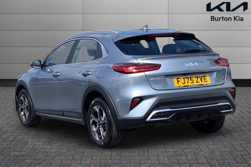 Kia XCEED Photo autoimg-0fc27138fe2967b6146c9e58bc89eec452ed753a.jpg