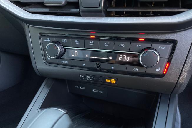 SEAT Arona Photo 32