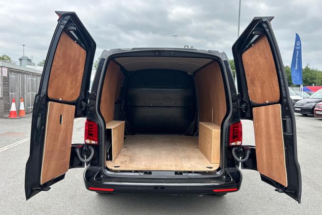 VOLKSWAGEN Transporter Photo 29