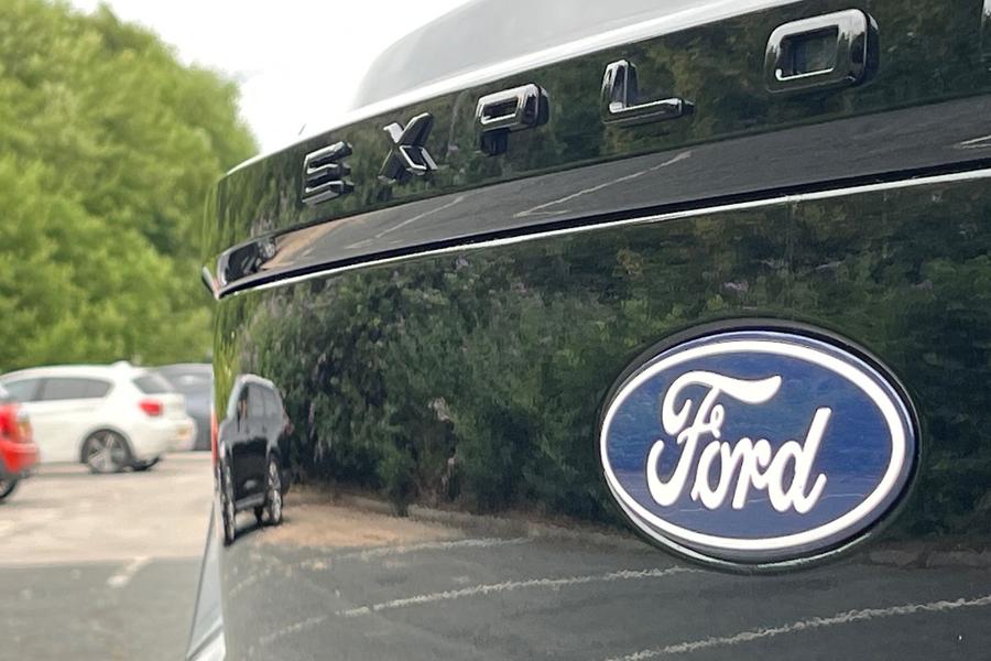 Ford Explorer Photo autoimg-0fc645698e746f6305e070c379f94e9a66a44998.jpg