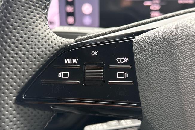 AUDI A6 Photo 16