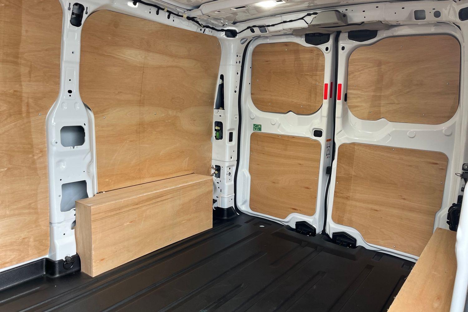 Ford TRANSIT CUSTOM Photo 4