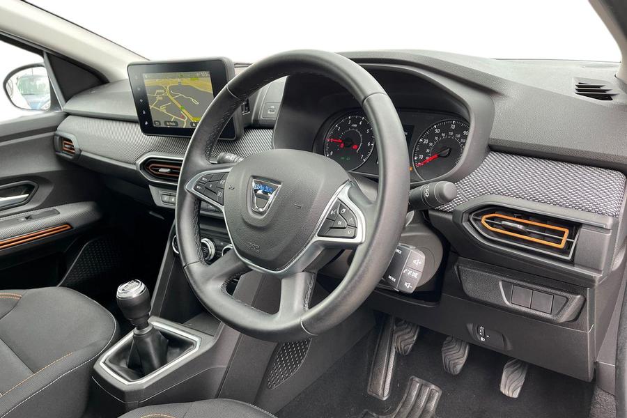 Dacia Sandero Stepway Photo autoimg-0fc8c487a603a54ee35a8e69e45a17294684abf1.jpg