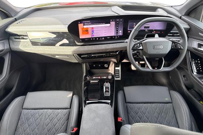 AUDI Q6 E-Tron Photo 10