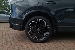 VOLKSWAGEN Tiguan Photo 5