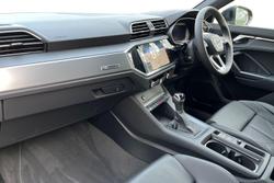 AUDI Q3 Photo 2