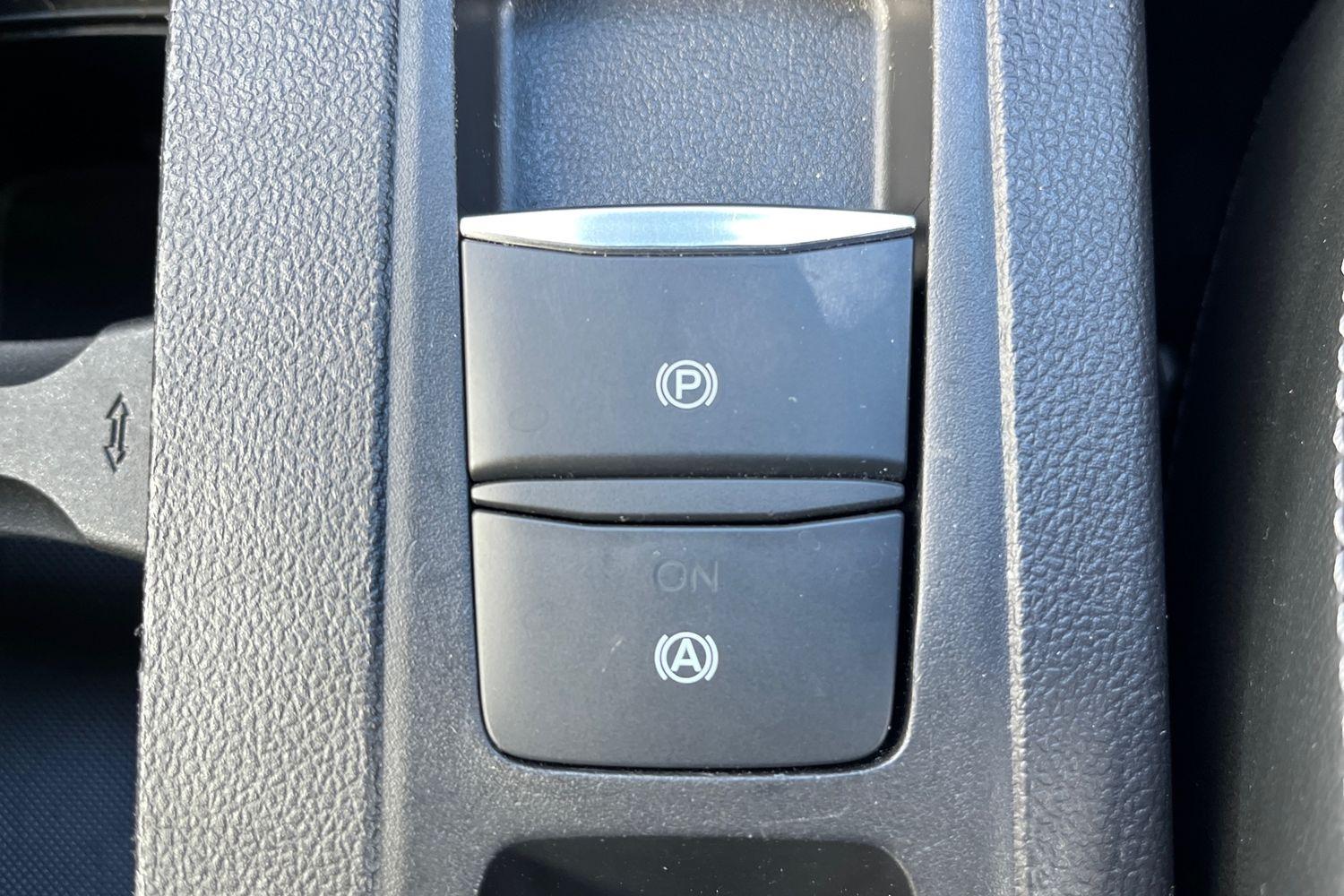 Ford Focus Photo 36