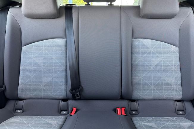 VOLKSWAGEN ID.3 Photo 41