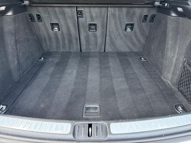 Porsche Macan Photo 12