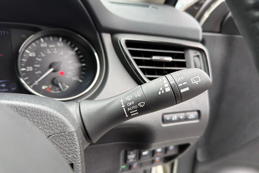 Nissan X-TRAIL Photo autoimg-0fd38d719114461789ad2020c3e5ac73b5d93491.jpg